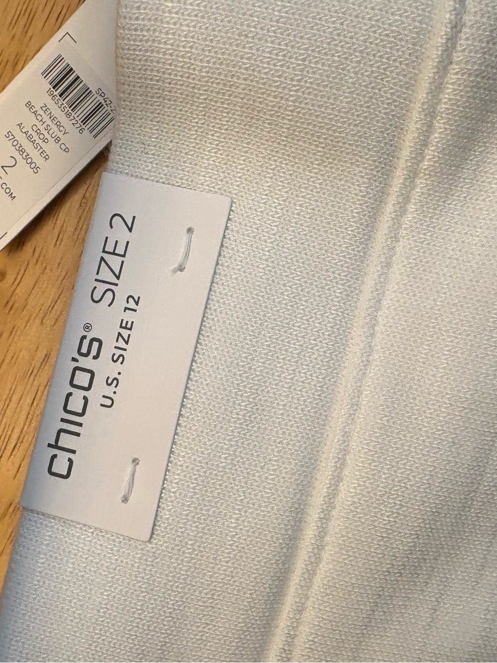 Chicos Beach Slub Crop Pants in Alabaster Size 12 NWT - Picture 4 of 4